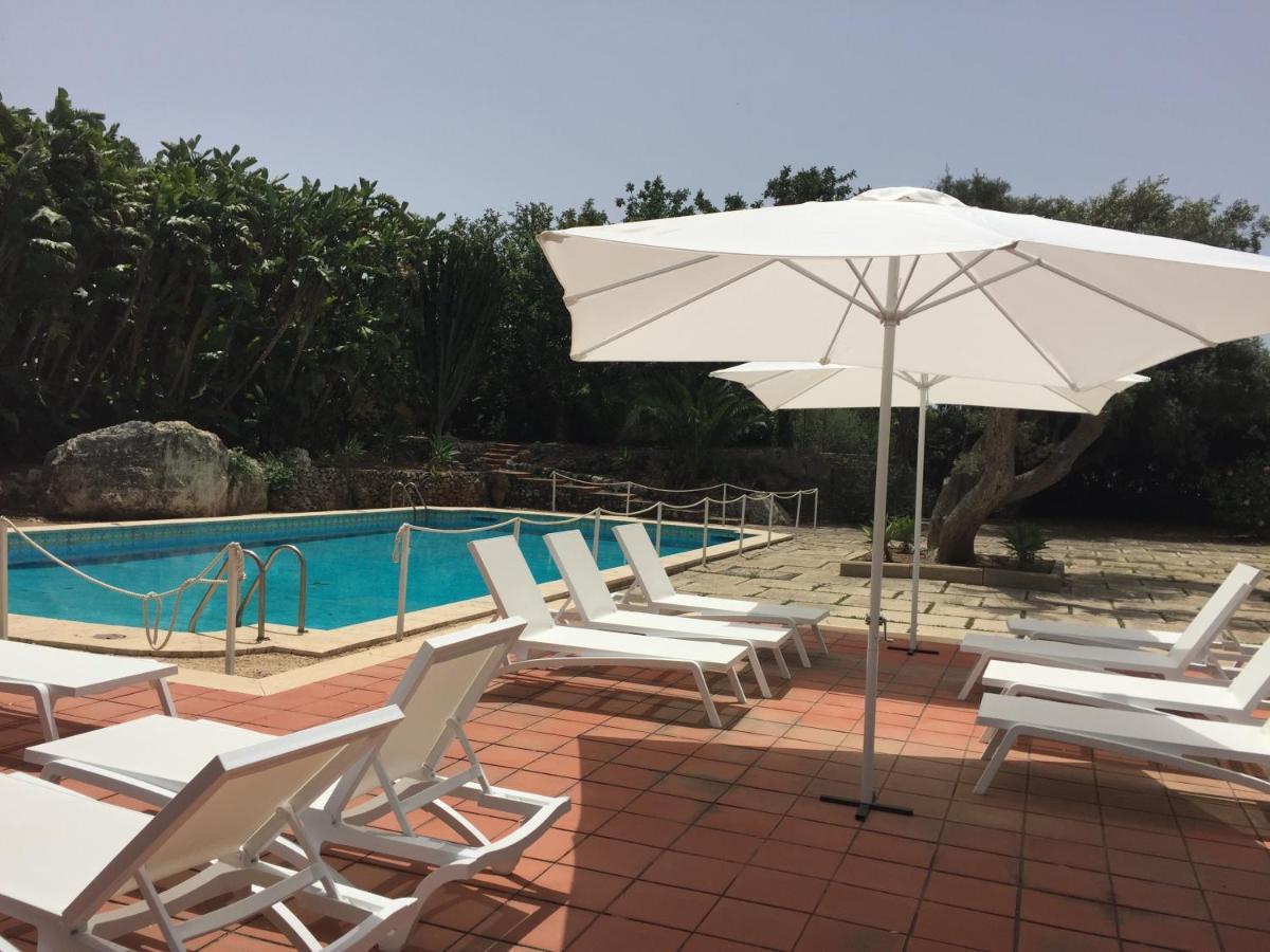 Isola Charm B&B - A Historic Villa Near Punta Del Pero Beach 시라쿠사 외부 사진