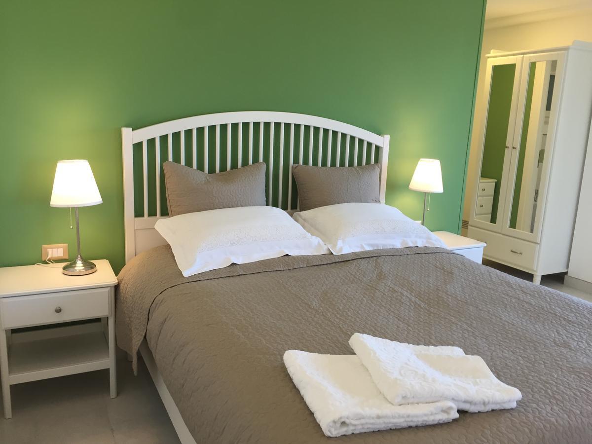 Isola Charm B&B - A Historic Villa Near Punta Del Pero Beach 시라쿠사 외부 사진